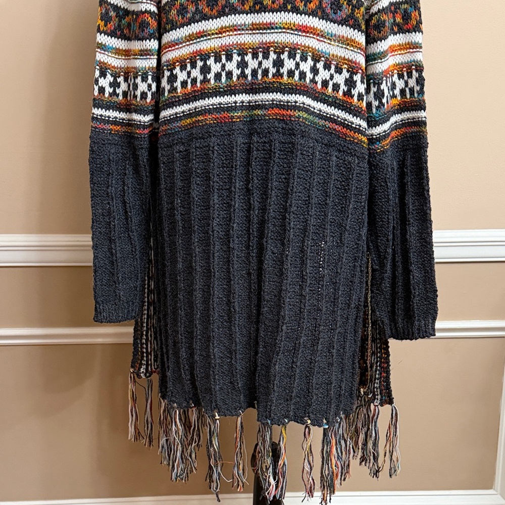 Multicolor Patterned Women's Cardigan - Picture 10 of 12